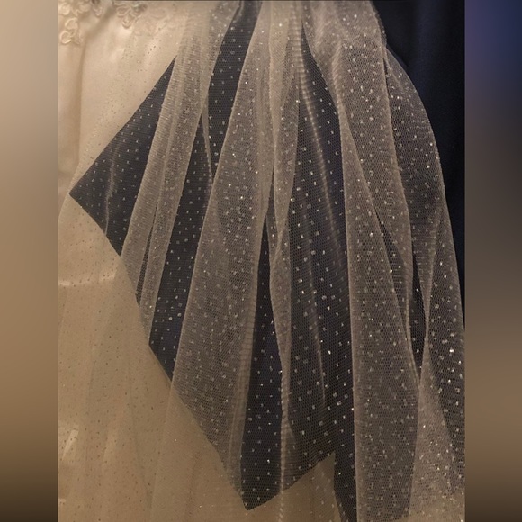 Glitter Veil with Blusher w. comb Glitter Bridal Bride floor 80” - Picture 2 of 5